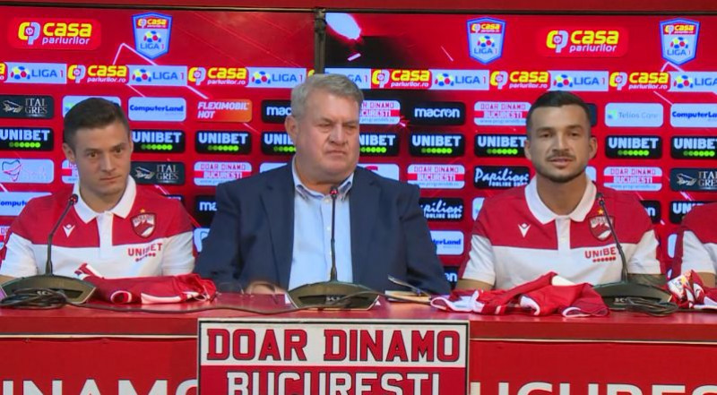 Dinamo i-a prezentat pe Constantin Nica, Răzvan Popa, Gabriel Torje și Cosmin Matei / Foto: Captură Digi Sport