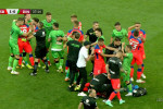 Contre între jucătorii lui FCSB și Dinamo / Foto: Captură Digi Sport