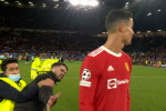 Un fan a invadat terenul și a alergat către Cristiano Ronaldo / Foto: Captură Digi Sport