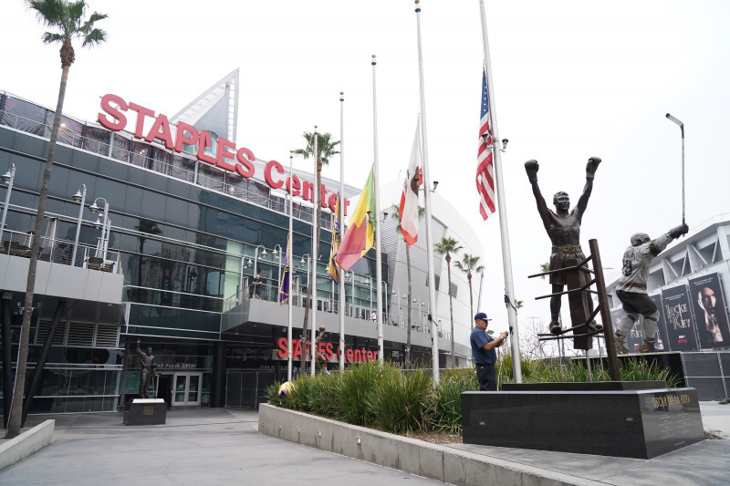 Los Angeles Remembers NBA Star Kobe Bryant