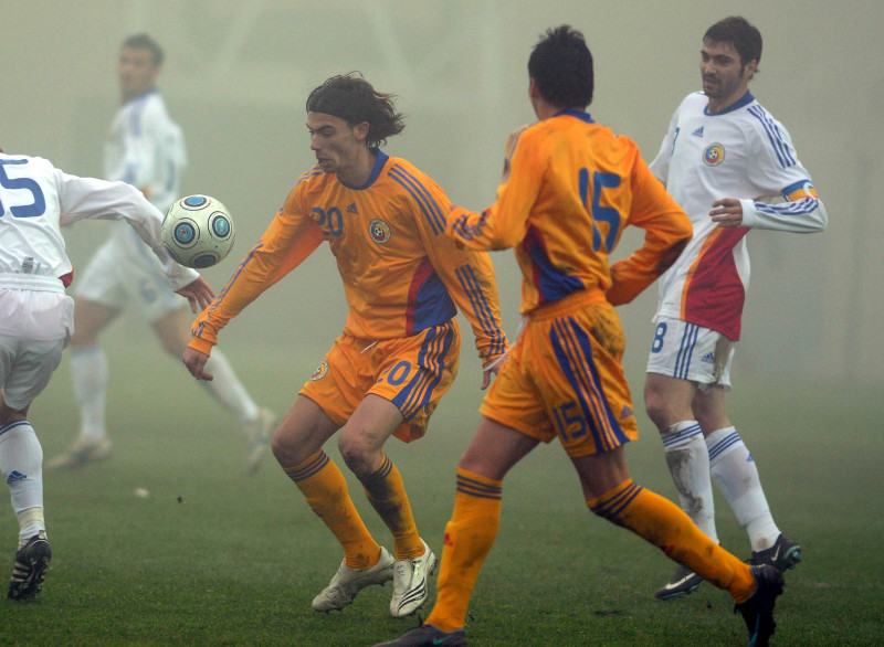 FOTBAL:ROMANIA A-ROMANIA U 21 3-1,AMICAL (3.12.2008)