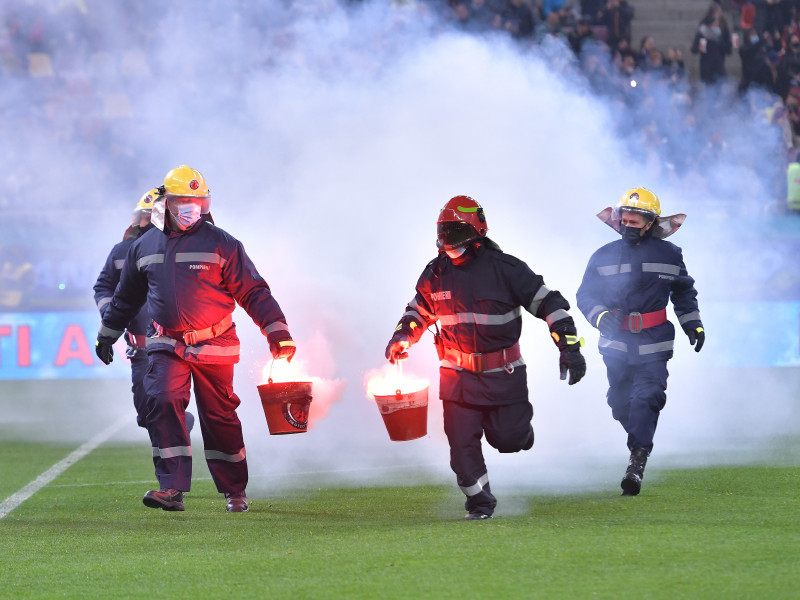 FOTBAL:FCSB-RAPID BUCURESTI, LIGA 1 CASA PARIURILOR (15.12.2021)