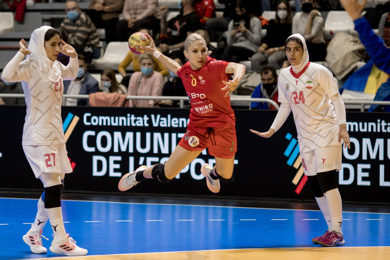 Meciul România - Iran, de la Campionatul Mondial de handbal feminin / Foto: Sport Pictures