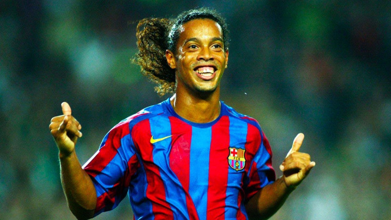 Ronaldinho în tricoul Barcelonei