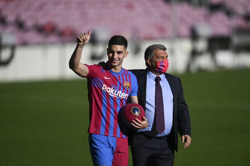 FC Barcelona Present New Player Ferran Torres