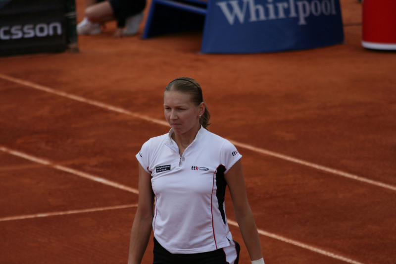 Estoril Open 2007 - Women's 1st round qualifying - Selima Sfar vs Renata Voracova