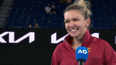 Simona Halep a râs în hohote şi i-a cucerit pe spectatori. ”Te simți australiancă?”. Ce poreclă a primit
