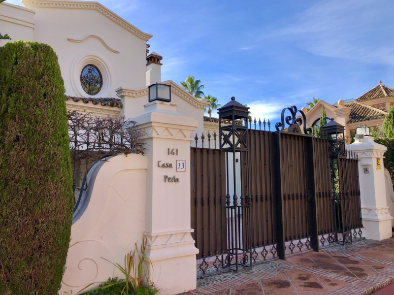 Novak Djokovic buys a mansion in Marbella for 10 million euros