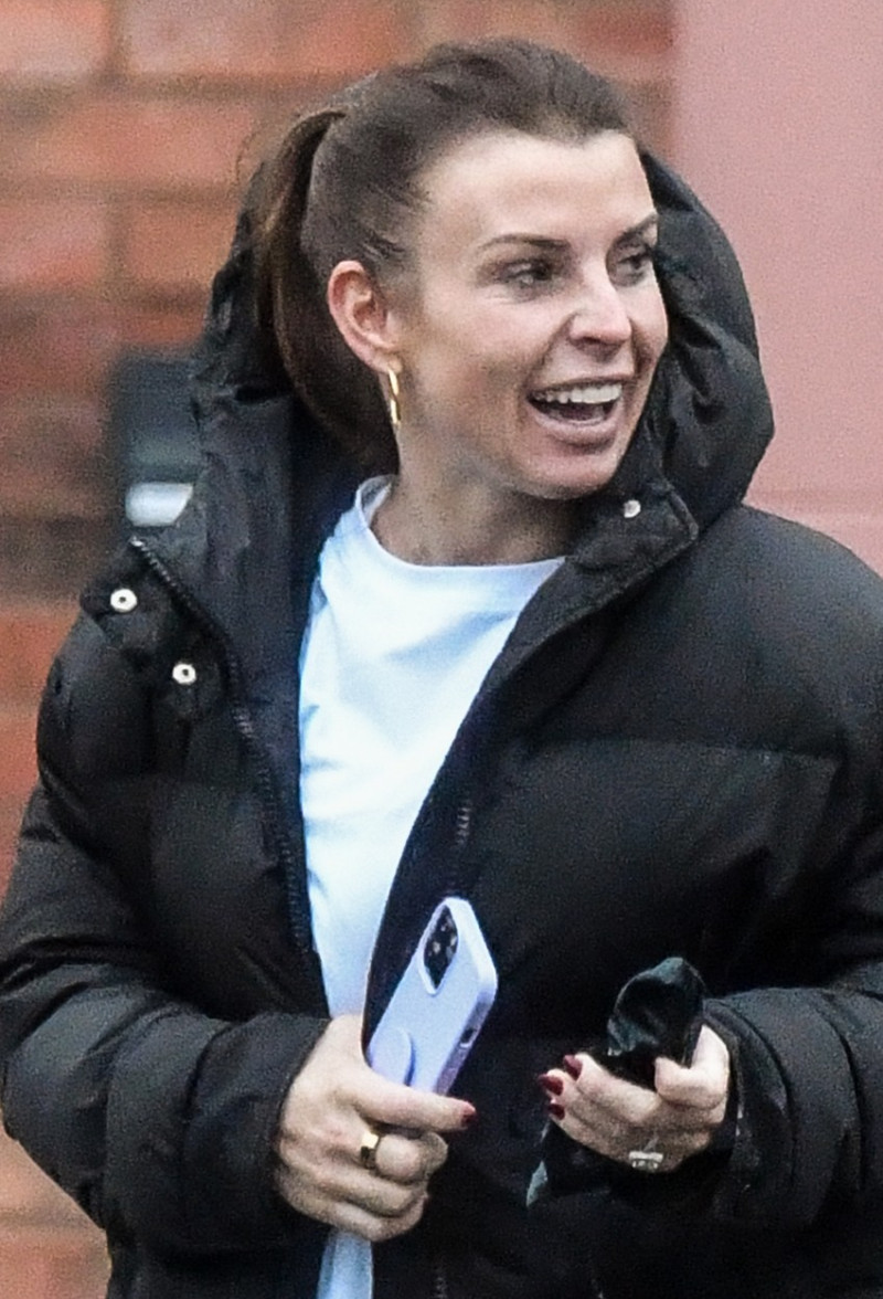 EXCLUSIVE: Coleen Rooney Seen Out And About In Cheshire Seen In Her Gym Gear Starting The New Year In Good Spirit As She Smiles Talking To A Friend