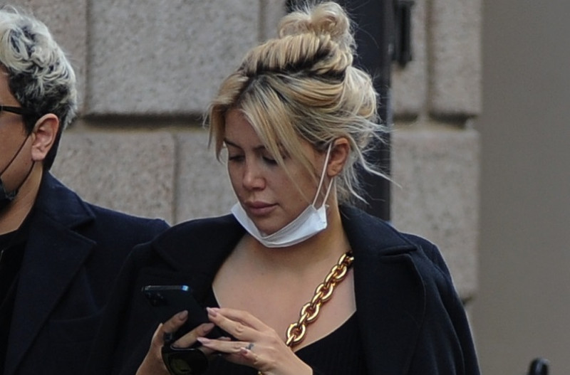 EXCLUSIVE: Wanda Nara Steps Out For Some Retail Therapy After Splitting From Husband Mauro Icardi