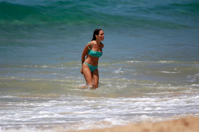 Rocío Osorno enjoys a day at the beach with the family