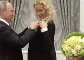 ”Cruella a Rusiei” a rupt tăcerea: ”Am ros o coajă de pâine o zi întreagă”. FOTO Cum arată la 52 de ani