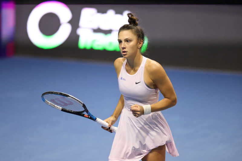 St. Peterburg Ladies Trophy, Aliaksandra Sasnovich Vs Jaqueline Cristian in Russia