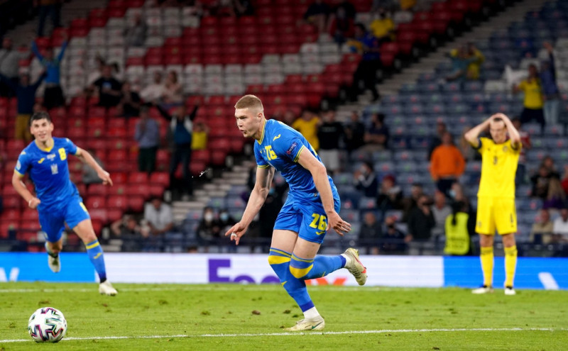 Sweden v Ukraine - UEFA Euro 2020 - Round of 16 - Hampden Park