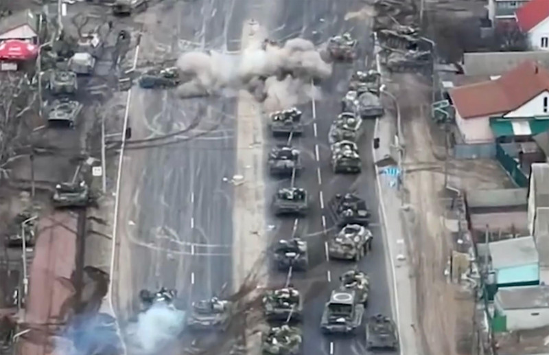 UKRAINE WAR RussianT32 tanks and armoured vehicles are ambushed byUkrainian forces in the town of Brovary east of Kiev 10 March 2022 filmed from a drone. Photo: Ukrainian Ministry of Defence