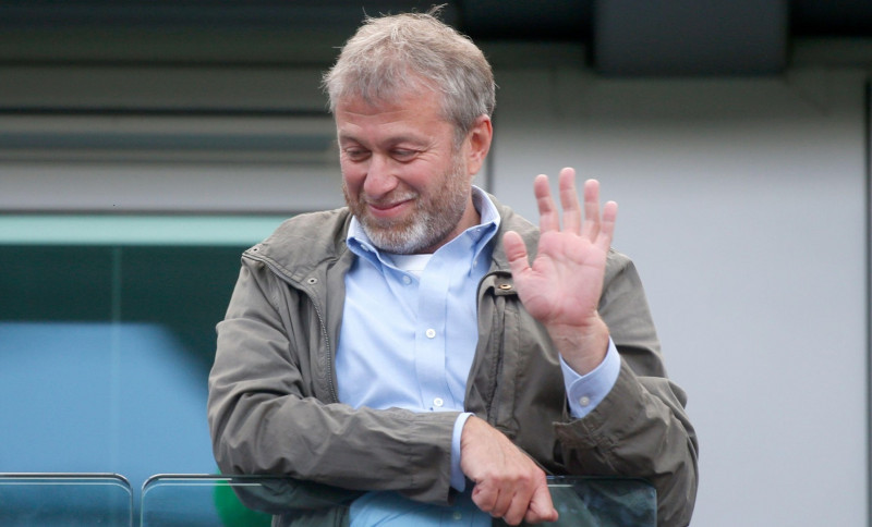 FILE PICS: London, England . 2nd March 2022. File photo of Chelsea FC owner Roman Abramovich who has decided to sell the football club. Roman pictured at Chelsea v Crystal Palace May 2015. Picture by: Jason Mitchell/Alamy Live News