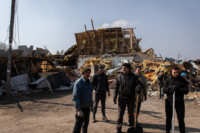 Destroyed homes and buildings in Kyiv, Ukraine - 25 Images