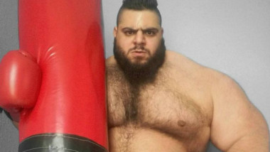 A "dispărut" 9 luni fără urmă, iar acum a rupt tăcerea! Ce a făcut "Hulk din Iran" după umilința trăită în ring