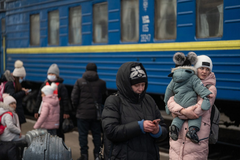 Ukrainians Flee To Poland By Train