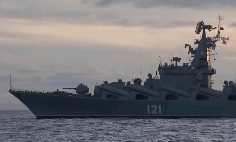 Russian Navy battleships hold artillery drills in Black Sea