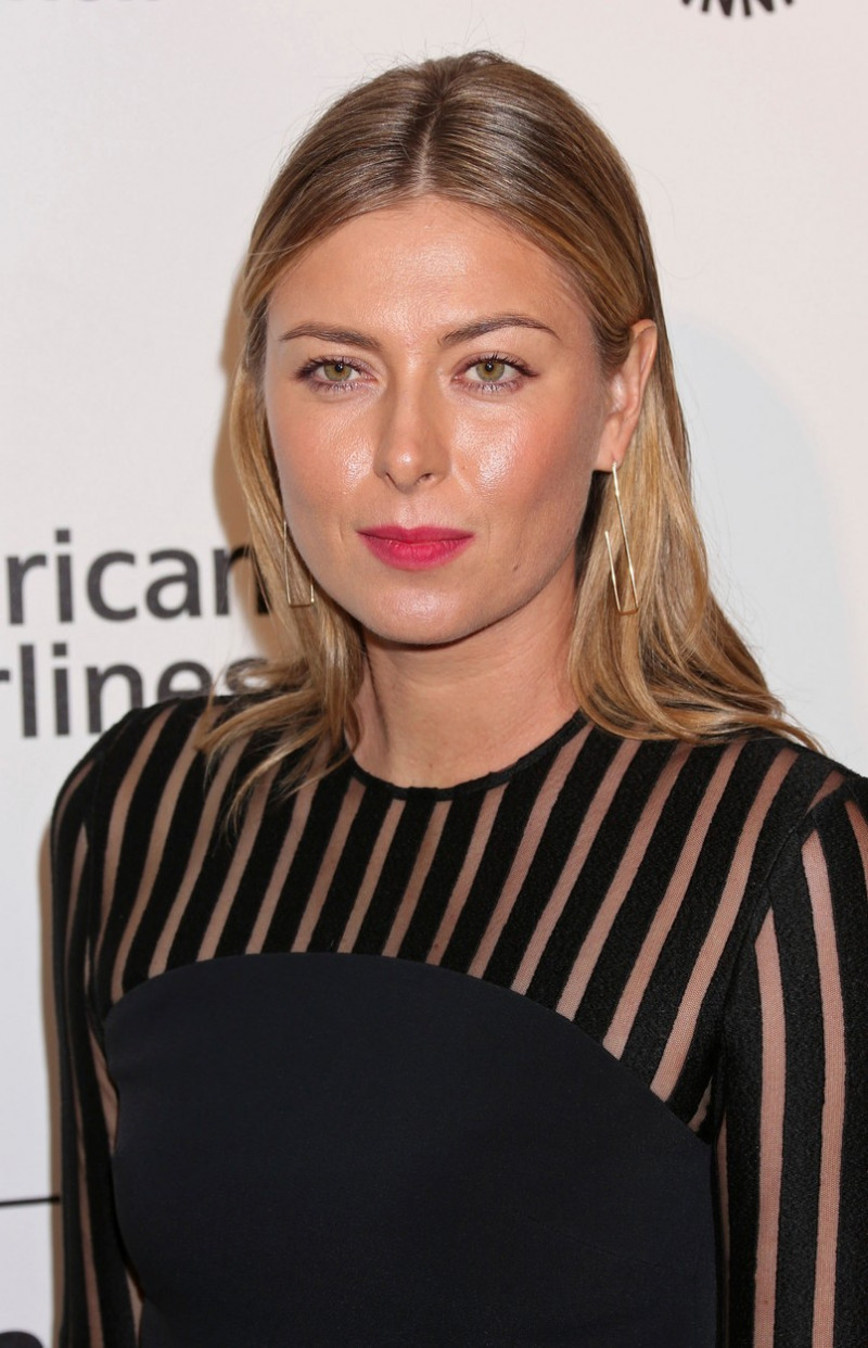 Maria Sharapova is expecting her first child - 4/20/22