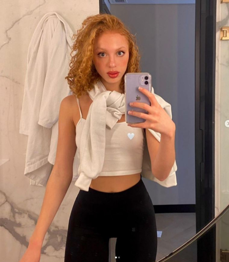 anna 11
