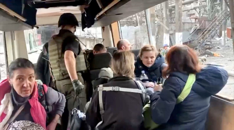 Azov Battalion release civilians from Azovstal plant, Mariupol, Ukraine - 01 May 2022