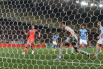 Florin Tănase a marcat un gol în poarta lui Mihai Popa în Voluntari - FCSB 2-2 / Foto: Sport Pictures