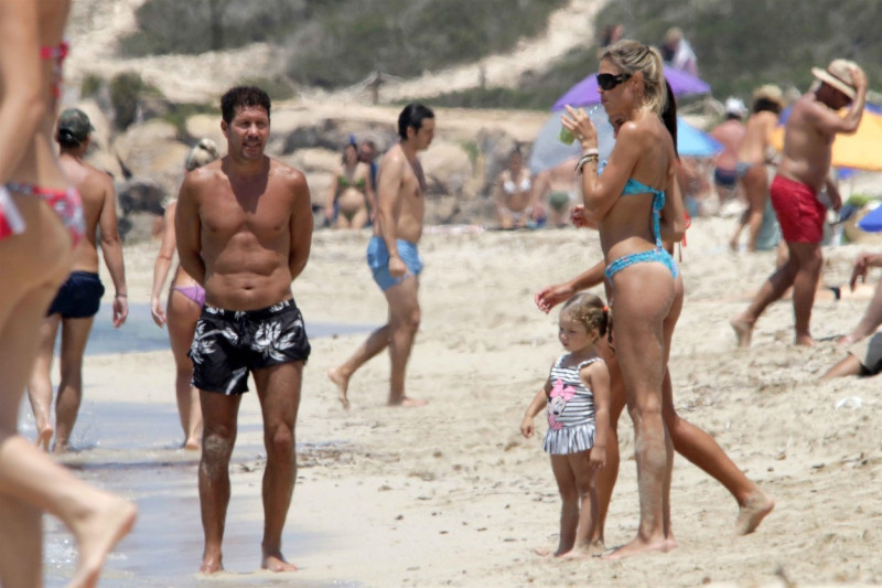 Diego Simeone enjoying with family on holiday in Formentera.