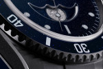 La marque de montres Artisans de Genčve ont construit une nouvelle montre pour l'offrir ŕ Paul Watson, le fondateur de Sea Shepherd