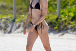 Eugenie Bouchard plays beach volleyball in Miami