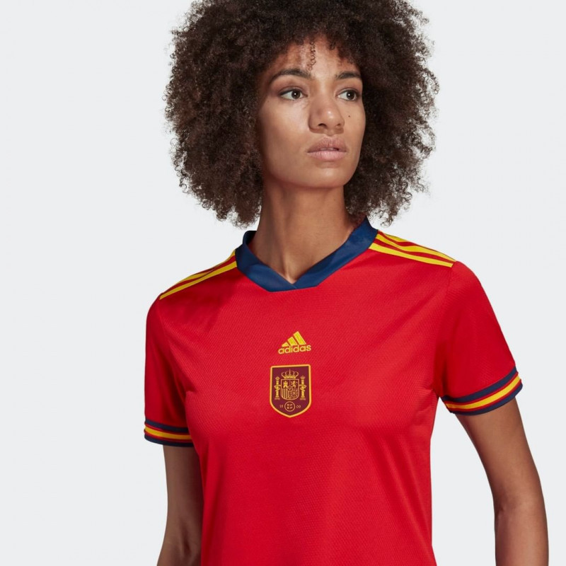 echipament spania fotbal feminin (3)