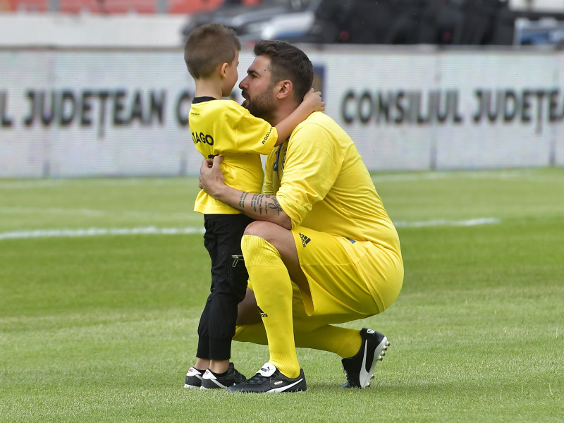 FOTBAL:TEAM ROMANIA-WORLD STARS, MECI RETRAGERE ADRIAN MUTU (12.06.2022)