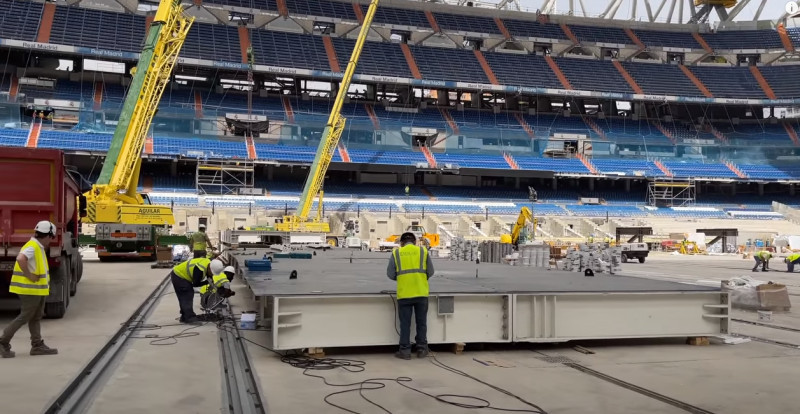 Lucrări la stadionul ”Santiago Bernabeu” / Foto: Captură Youtube@ nuevobernabeu