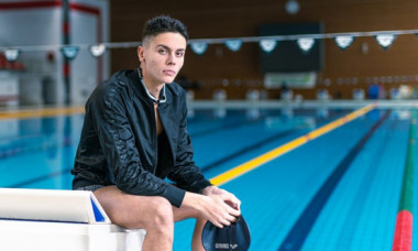 El este "fratele" mai mic al lui David Popovici în înotul românesc! A luat 9 medalii de aur la 12 ani