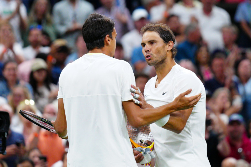 Rafael Nadal și Lorenzo Sonego / Foto: Profimedia