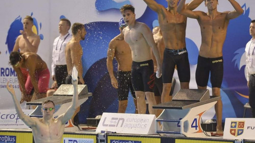 România, pe primul loc în clasamentul medaliilor de la Campionatul European de înot pentru juniori după ziua a treia