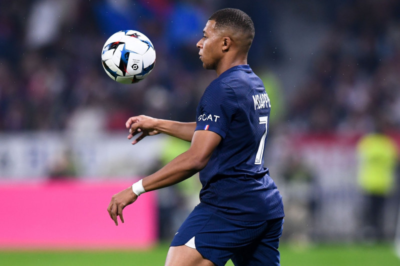 Olympique Lyonnais v Paris Saint Germain - Ligue 1 Uber Eats