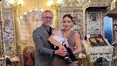 Semnele scandalului cu Anamaria Prodan se văd încă pe fața lui Laurențiu Reghecampf! Cum a apărut la botezul fiului său