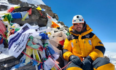 Stăpân pe acoperișul lumii! Recordurile unui alpinist român, scăpat teafăr din celebra „Zonă a Morții"