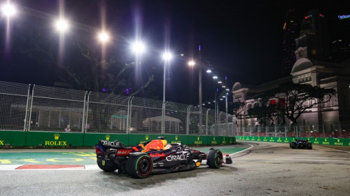 Sergio Perez se impune în Marele Premiu de F1 din Singapore! Șase piloți, forțați să abandoneze