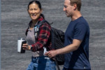 EXCLUSIVE - Couples That Work Together Stay Together! Mark Zuckerberg And Priscilla Chan Arrive on Their Private Jet For A Quick Business Trip, Los Angeles, California, USA - 15 Sep 2022