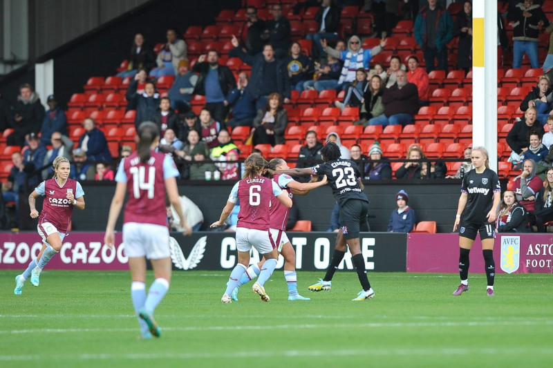 WSL Aston Villa vs West Ham 22/23, Birmingham,October 15th 2022, Birmingham, England, United Kingdom - 15 Oct 2022