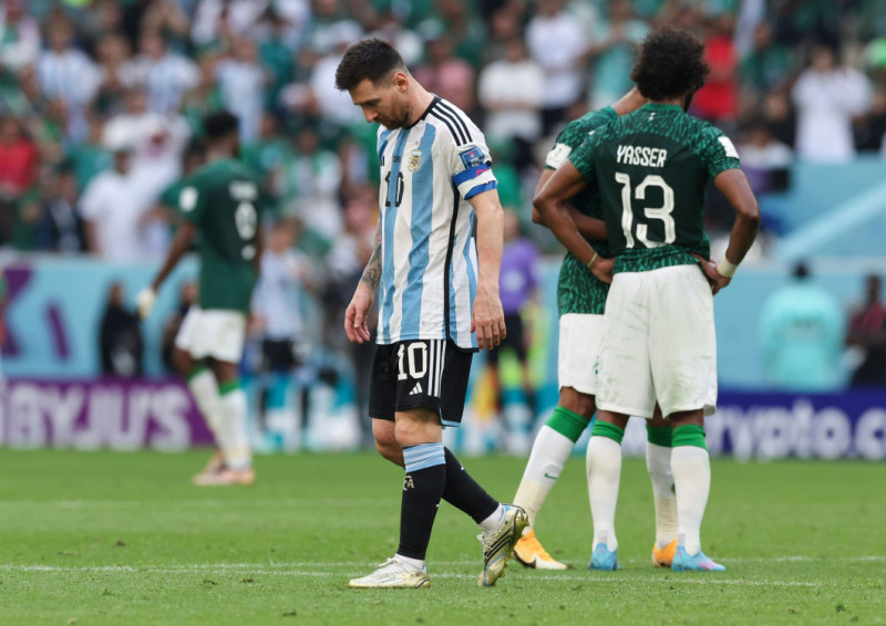 Cea mai mare surpriză de la Cupa Mondială 2022! Imaginile disperării, după  Argentina - Arabia Saudită 1-2