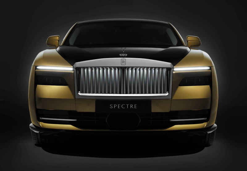 Rolls-Royce Unveil The Spectre - Their First Ever Electric Vehicle
