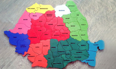 Se schimbă harta în România, s-a dat legea: cine are de câștigat după votul din Parlament