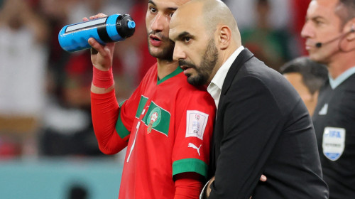 Selecționerul Walid Regragui, unic în istoria țărilor africane după calificarea Marocului în "sferturile" Cupei Mondiale
