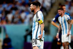 Doha, Qatar, 13th December 2022. Lionel Messi of Argentina checks his hamstring during the FIFA World Cup, WM, Weltmeis