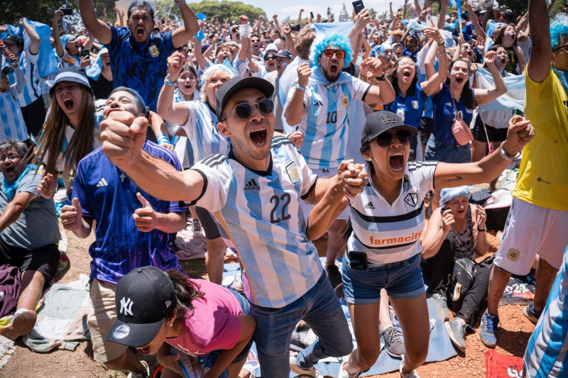 Argentinians celebrate World Cup title in Buenos Aires