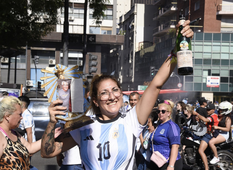 Les supporter célèbrent la victoire de l'Argentine (3-3 - tab 4-2) en coupe du monde FIFA Qatar 2022 à Buenos Aires